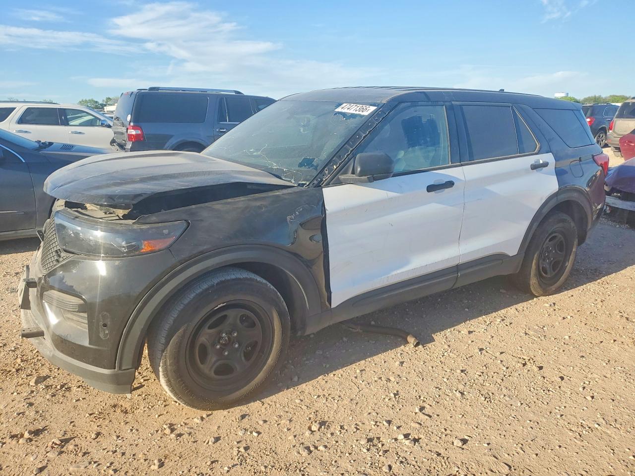 2024 Ford Police Interceptor Utility, VIN 1FM5K8AB9RGA26739 — Front end