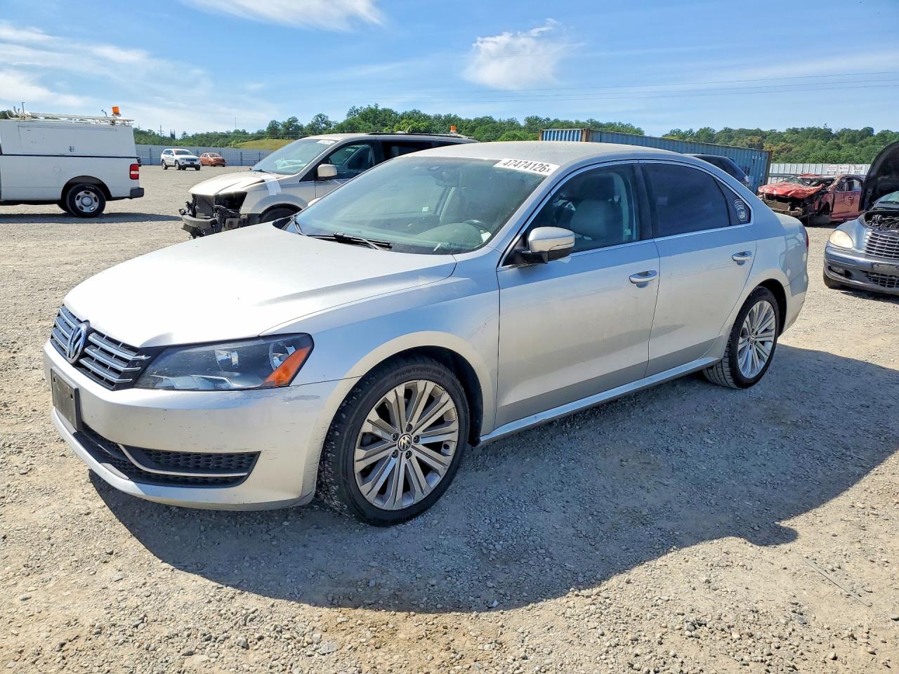 2015 Volkswagen Passat SE, VIN 1VWBV7A34FC046009 — Rear end