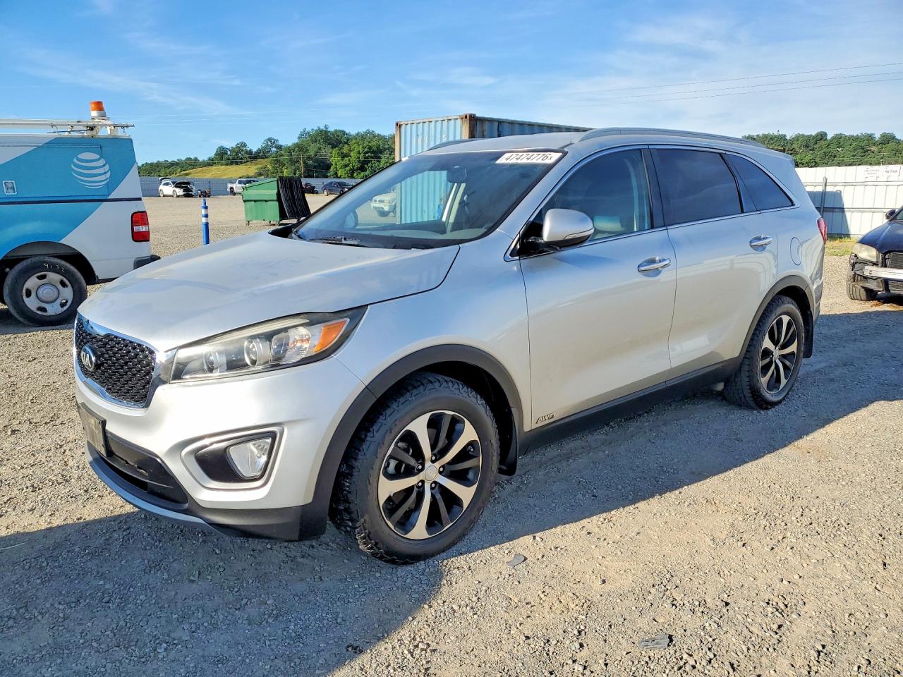 2016 Kia Sorento EX, VIN 5XYPHDA11GG030800 — Mechanical