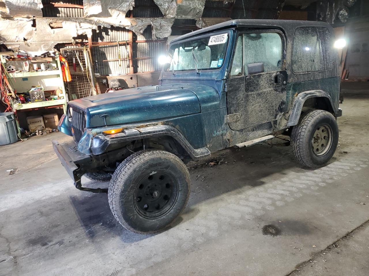 1994 Jeep Wrangler, VIN 1J4FY29S2RP471794 — Front end