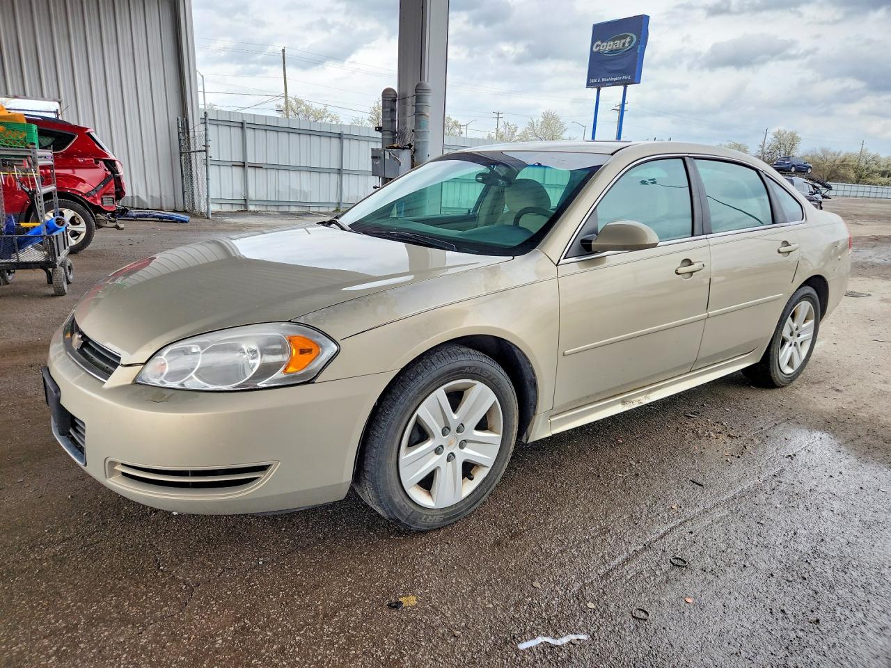 2011 Chevrolet Impala LS Fleet, VIN 2G1WF5EK5B1311424 — Вандализм