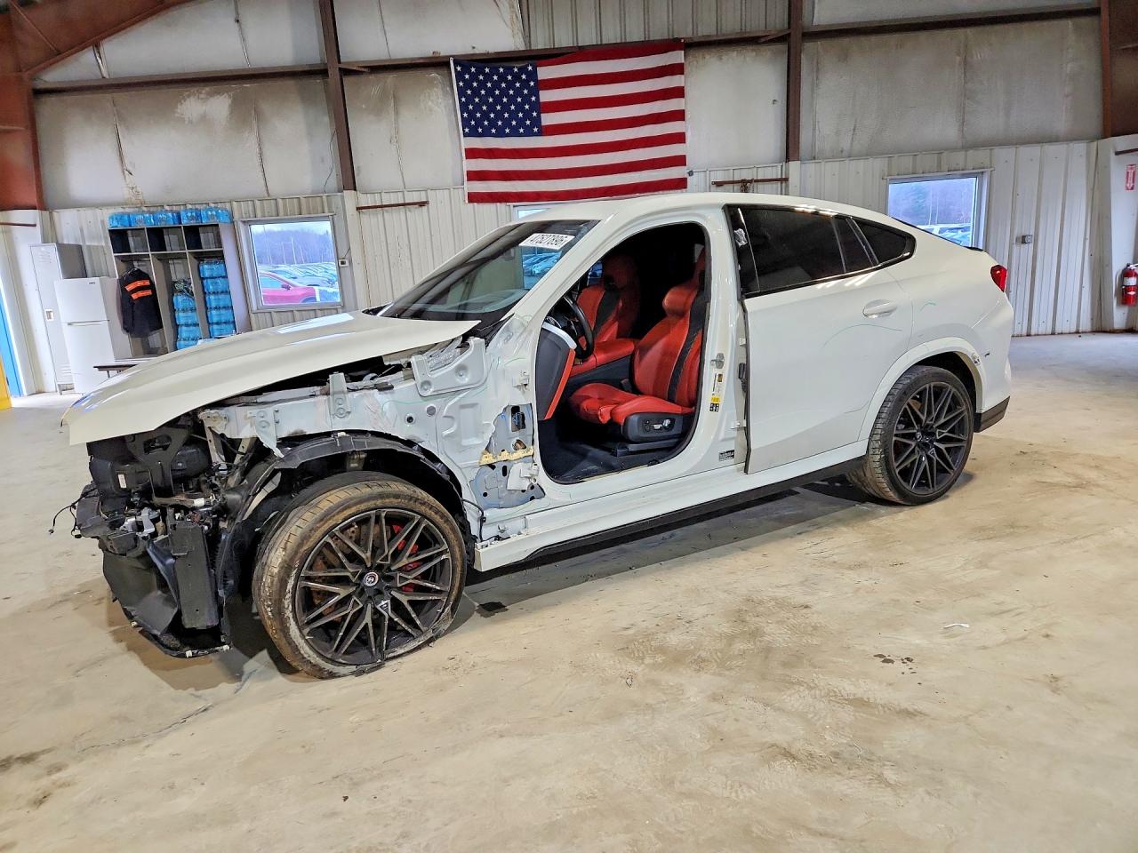 2023 BMW X6 M, VIN 5YMCY0C02P9R55493 — Front end
