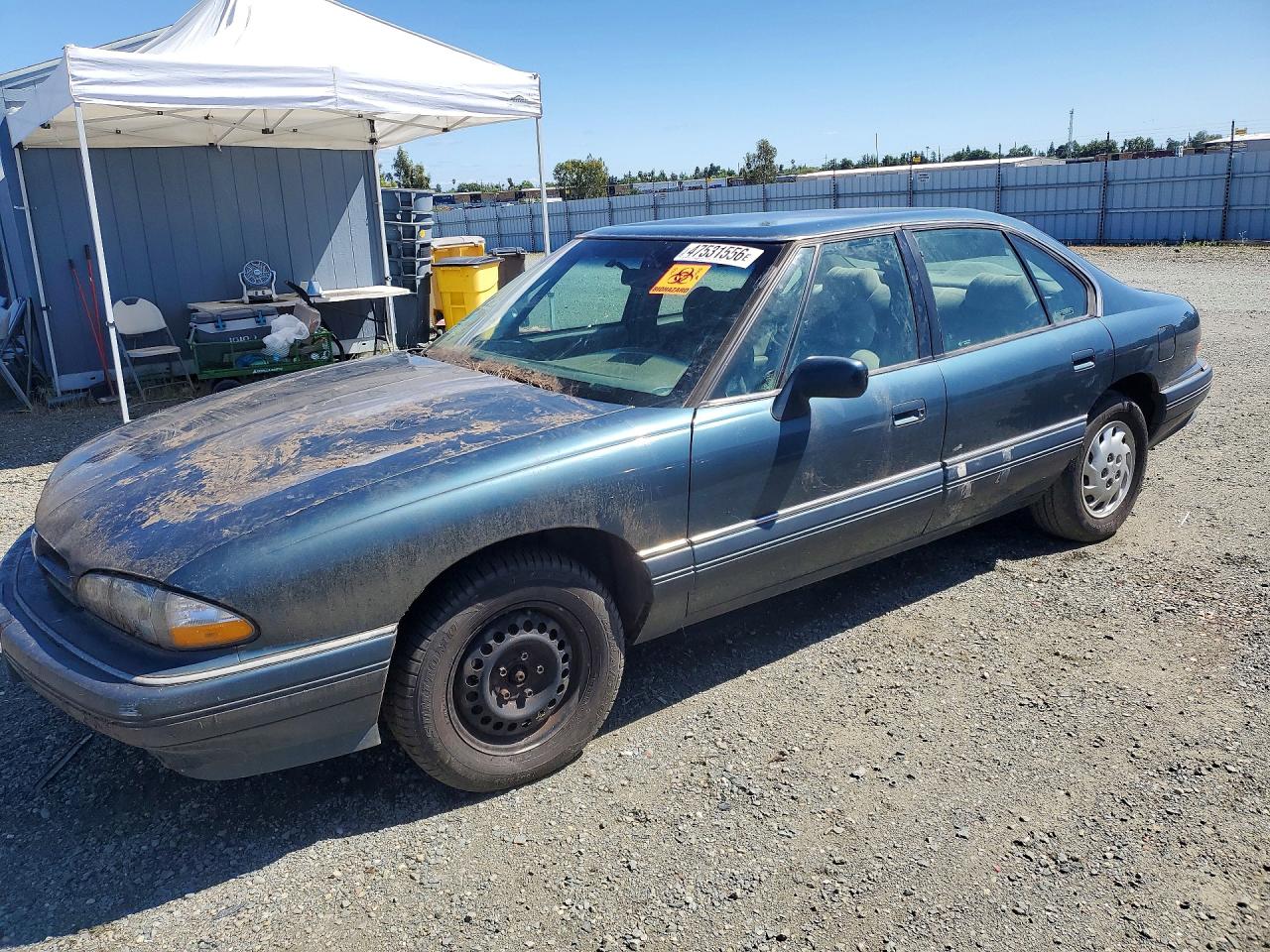 1993 Pontiac Bonneville SE, VIN 1G2HX53L3P1232683 — Normal wear