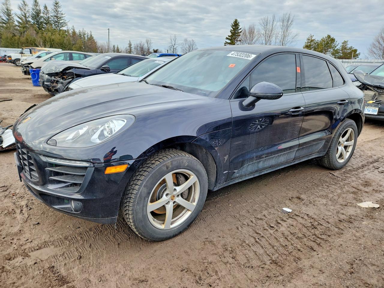 2017 Porsche Macan, VIN WP1AA2A52HLB03890 — Front end