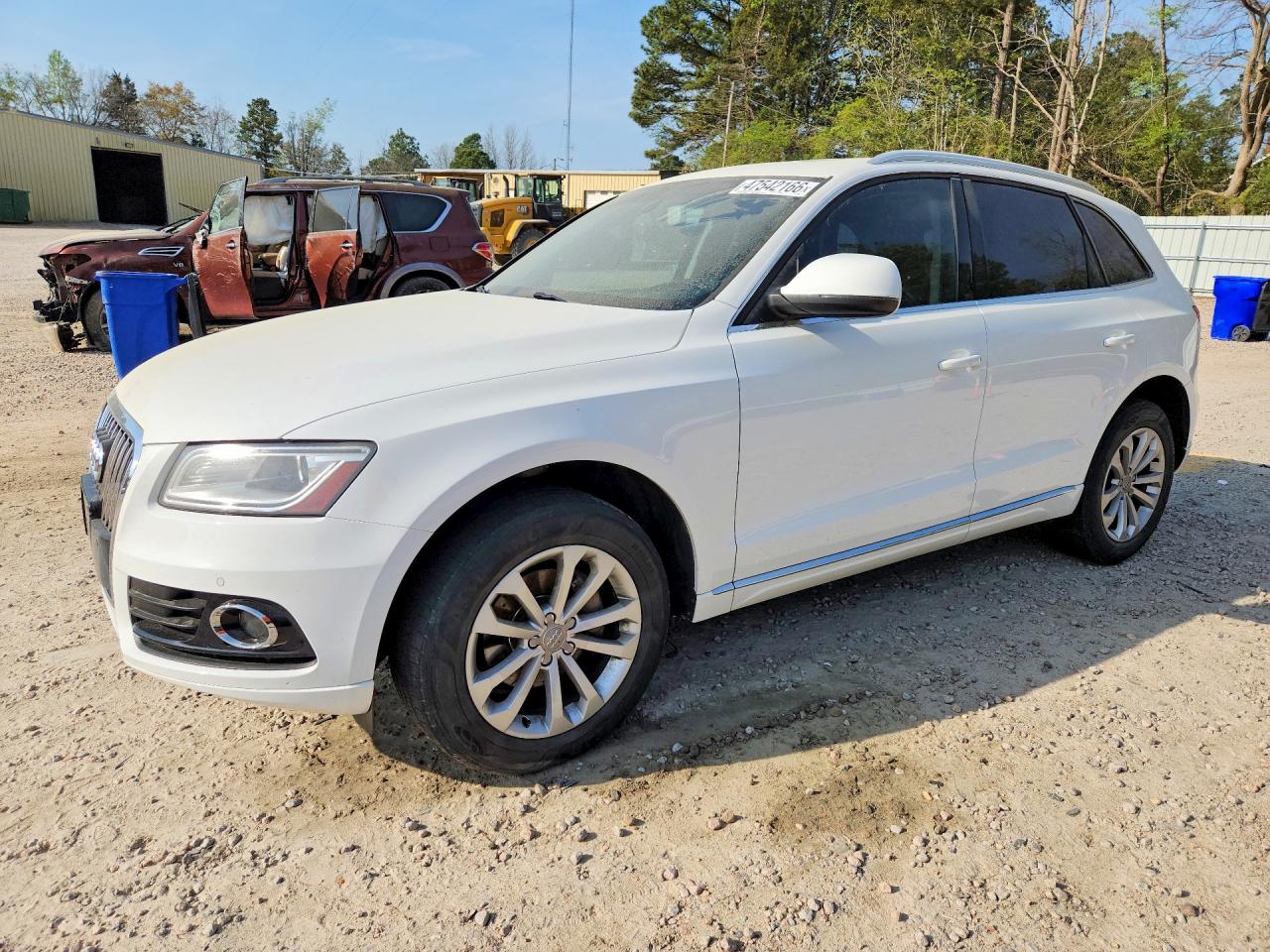 2014 Audi Q5 Premium Plus, VIN WA1LFAFP9EA008602 — Undercarriage