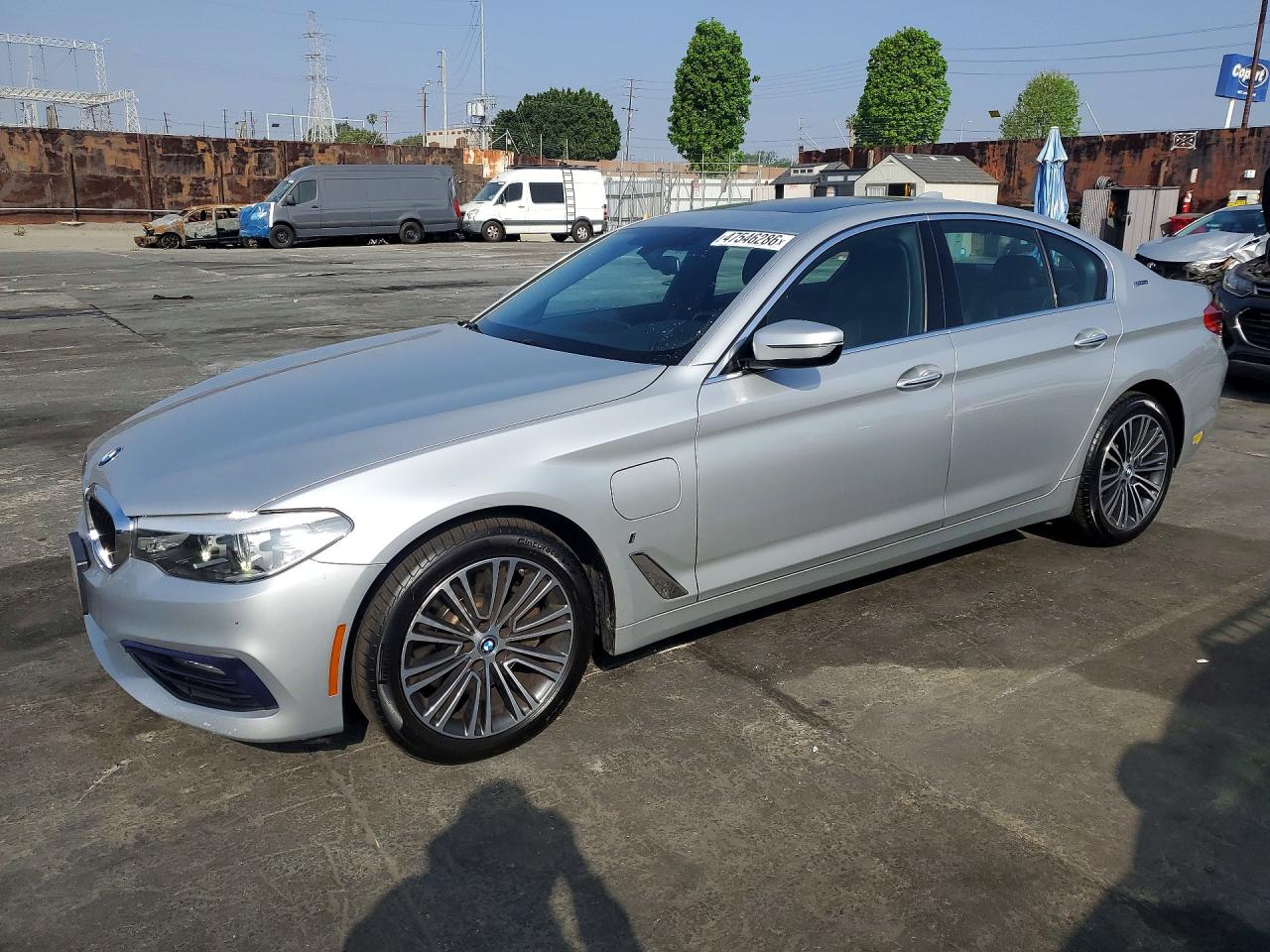 2018 BMW 5 Series 530e, VIN WBAJA9C5XJB033426 — Normal wear