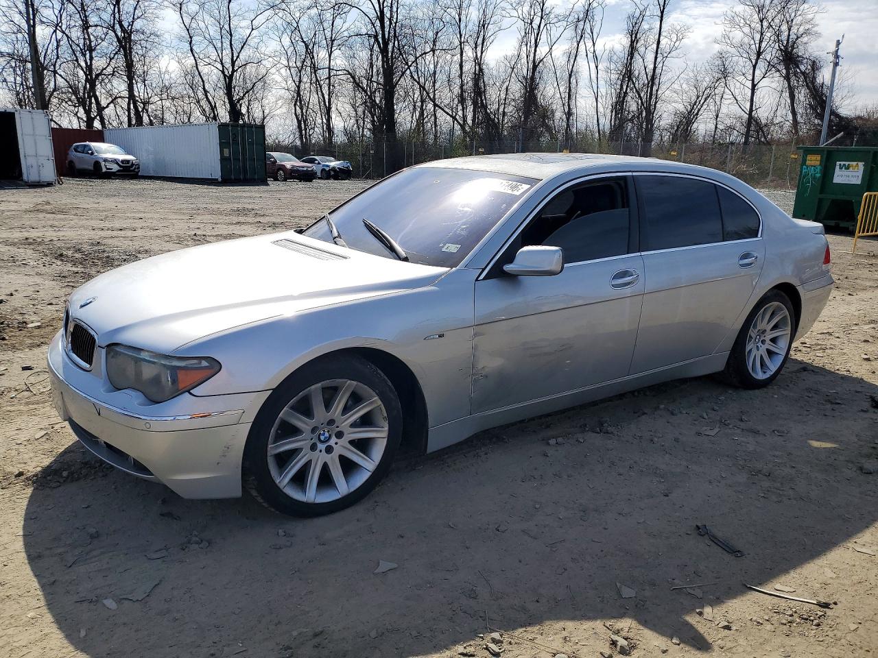 2005 BMW 7 Series 745Li, VIN WBAGN63545DS59047 — Side