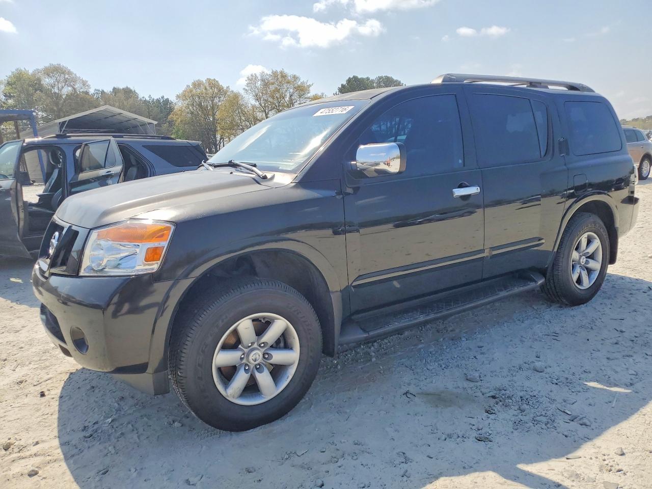 2011 Nissan Armada SV, VIN 5N1BA0NDXBN600561 — Minor dents and scratches