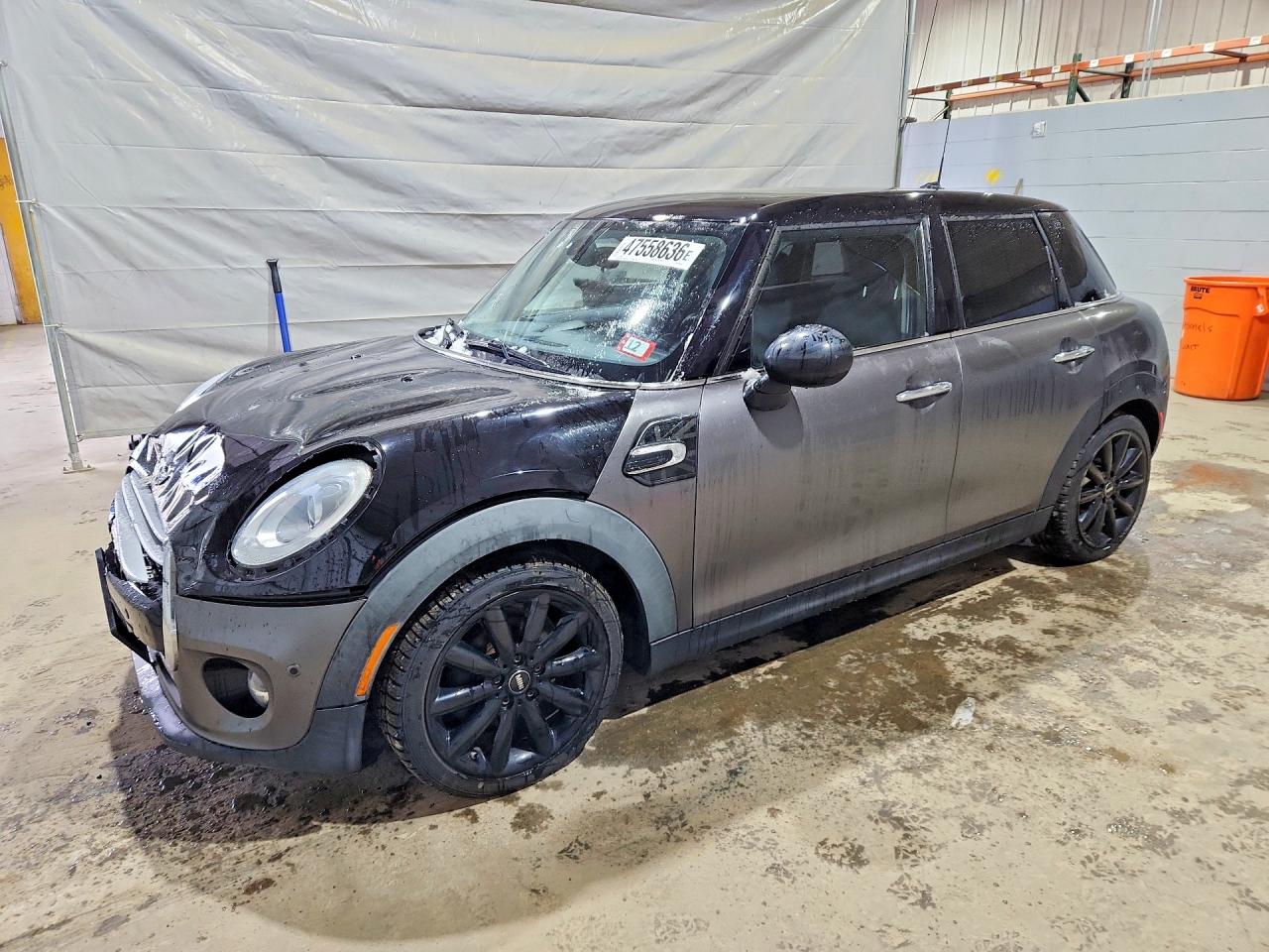 2015 MINI Hardtop 4 Door, VIN WMWXS5C59FT830428 — Front end