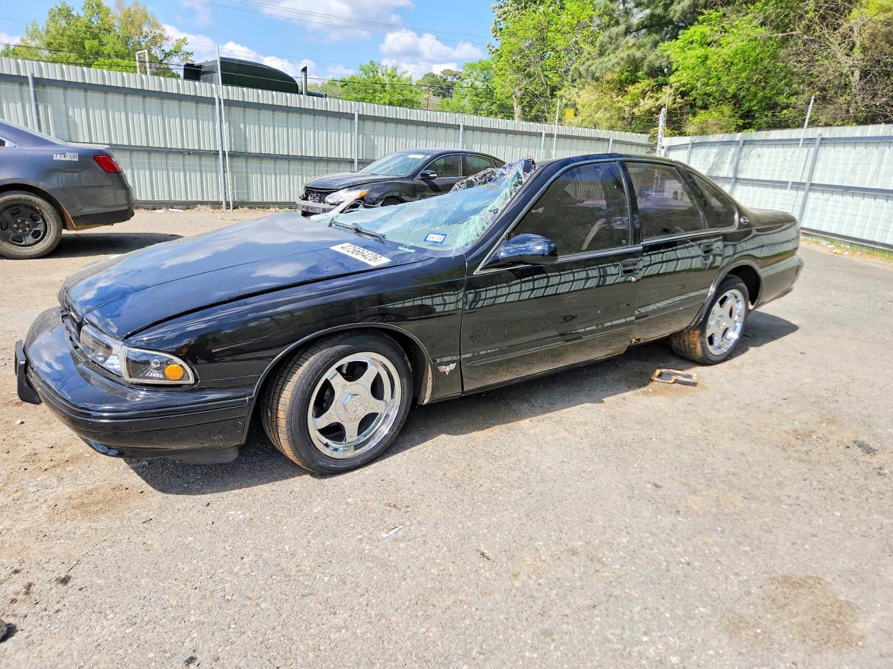 1996 Chevrolet Caprice 1SA Special Value, VIN 1G1BL52P0TR103175 — All over