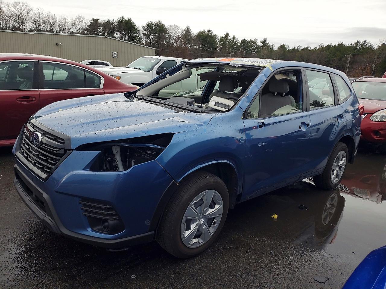 2022 Subaru Forester, VIN JF2SKAAC0NH493691 — Stripped