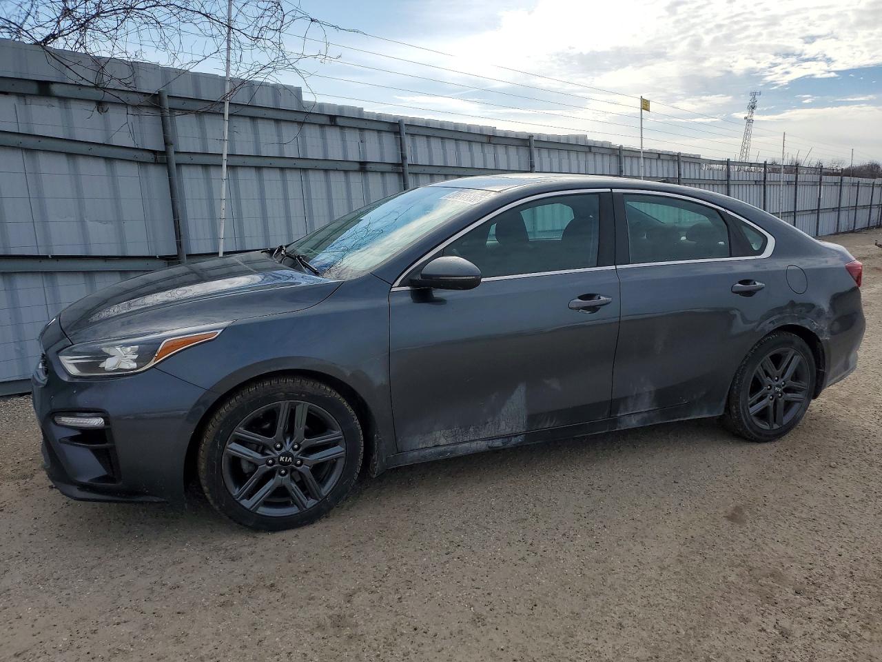 2021 Kia Forte EX, VIN 3KPF54AD4ME355870 — Rear end