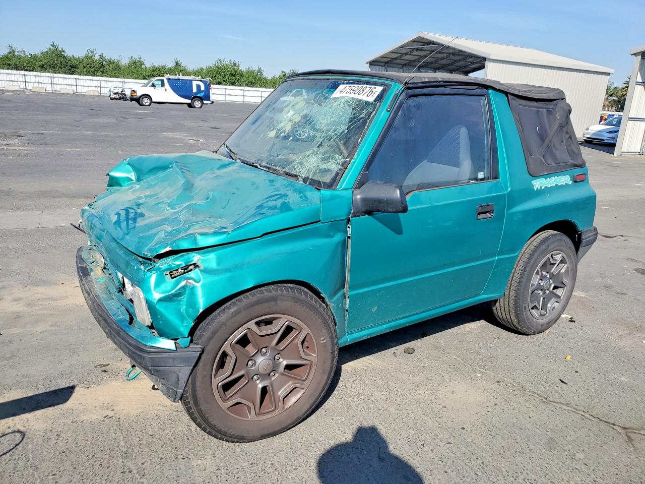 1995 Chevrolet Tracker, VIN 2CNBE1868S6934289 — Front end