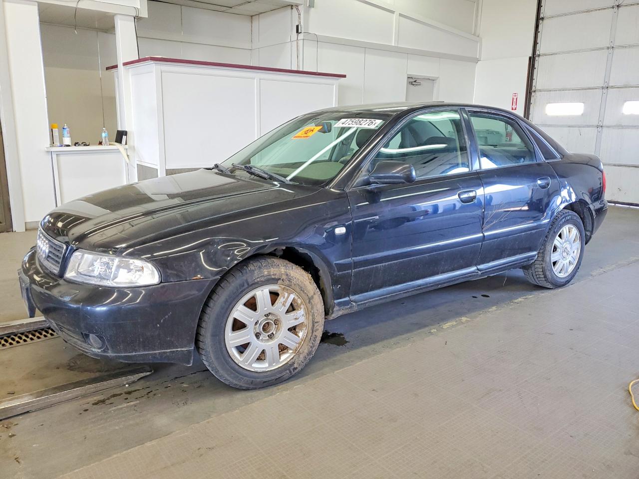 2000 Audi A4, VIN WAUDC28D4YA155360 — Water / flood