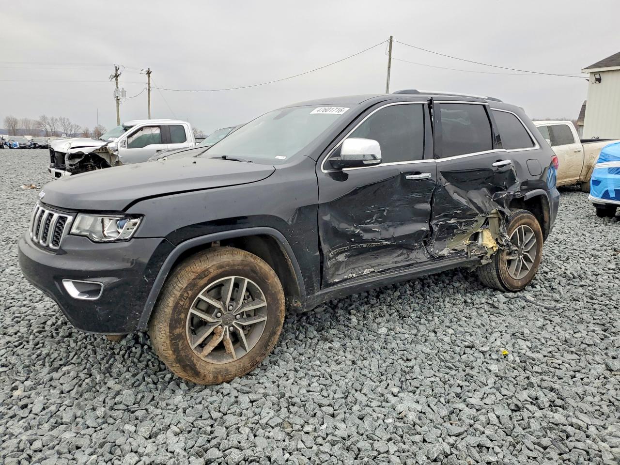 2021 Jeep Grand Cherokee 80th Anniversary, VIN 1C4RJFBG9MC612686 — Side