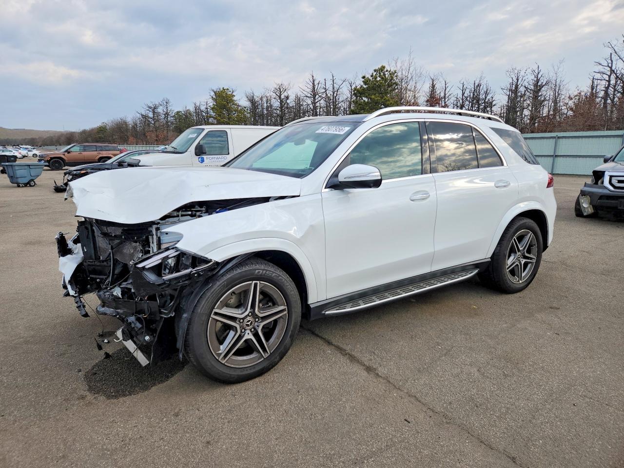 2025 Mercedes-Benz GLE 450, VIN 4JGFB5KEXSB360034 — Фото с аукциона 1 of 4