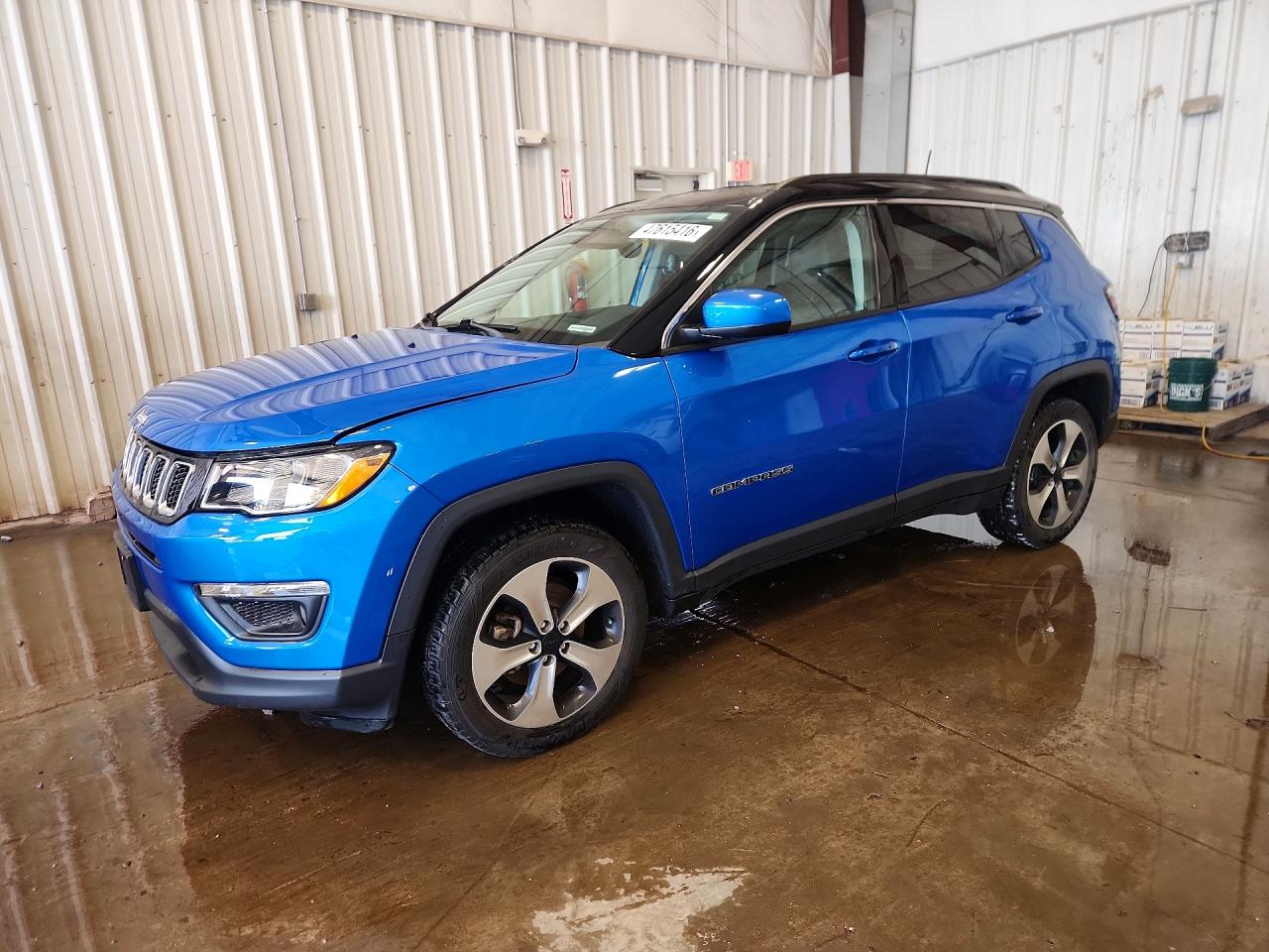 2018 Jeep Compass Latitude, VIN 3C4NJCBB0JT193161 — Front end