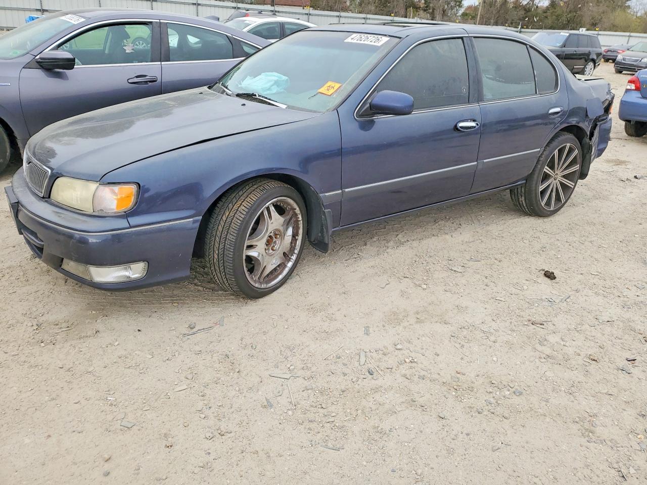 1997 Infiniti I30, VIN JNKCA21DXVT508312 — Front end