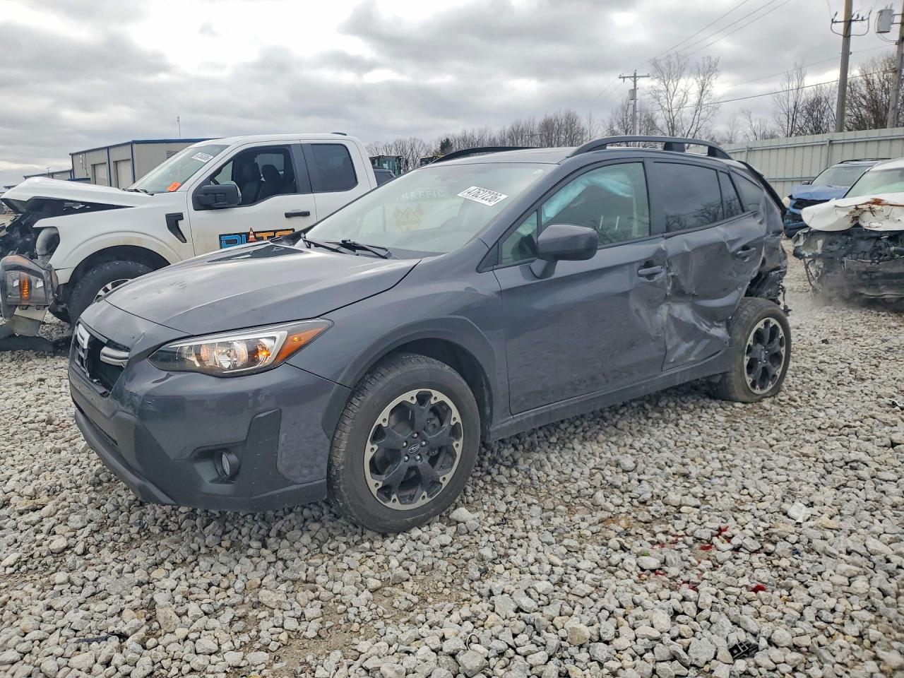 2022 Subaru Crosstrek Premium, VIN JF2GTAEC1N8223432 — Бок