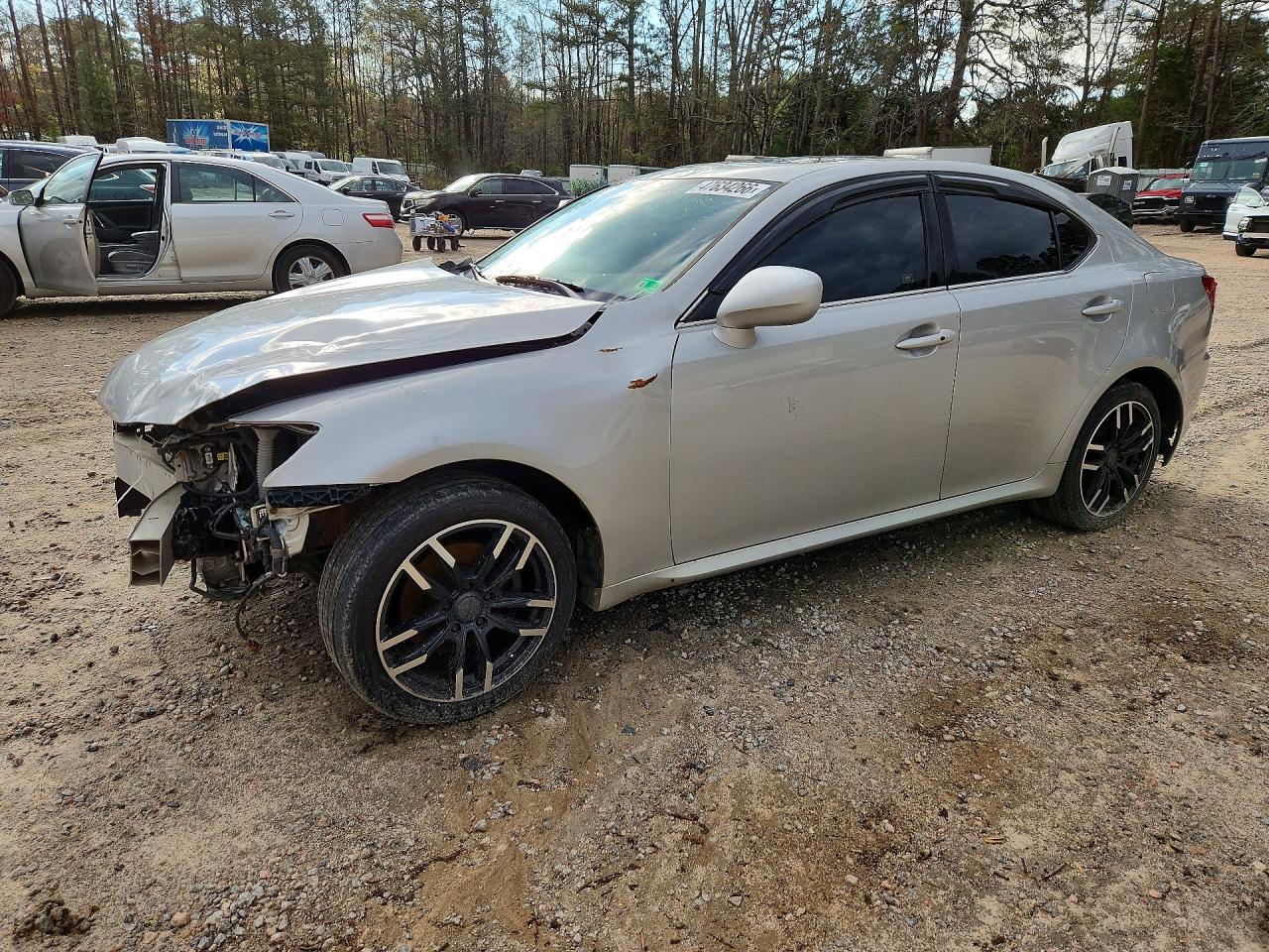 2007 Lexus IS 250, VIN JTHCK262272012661 — Front end