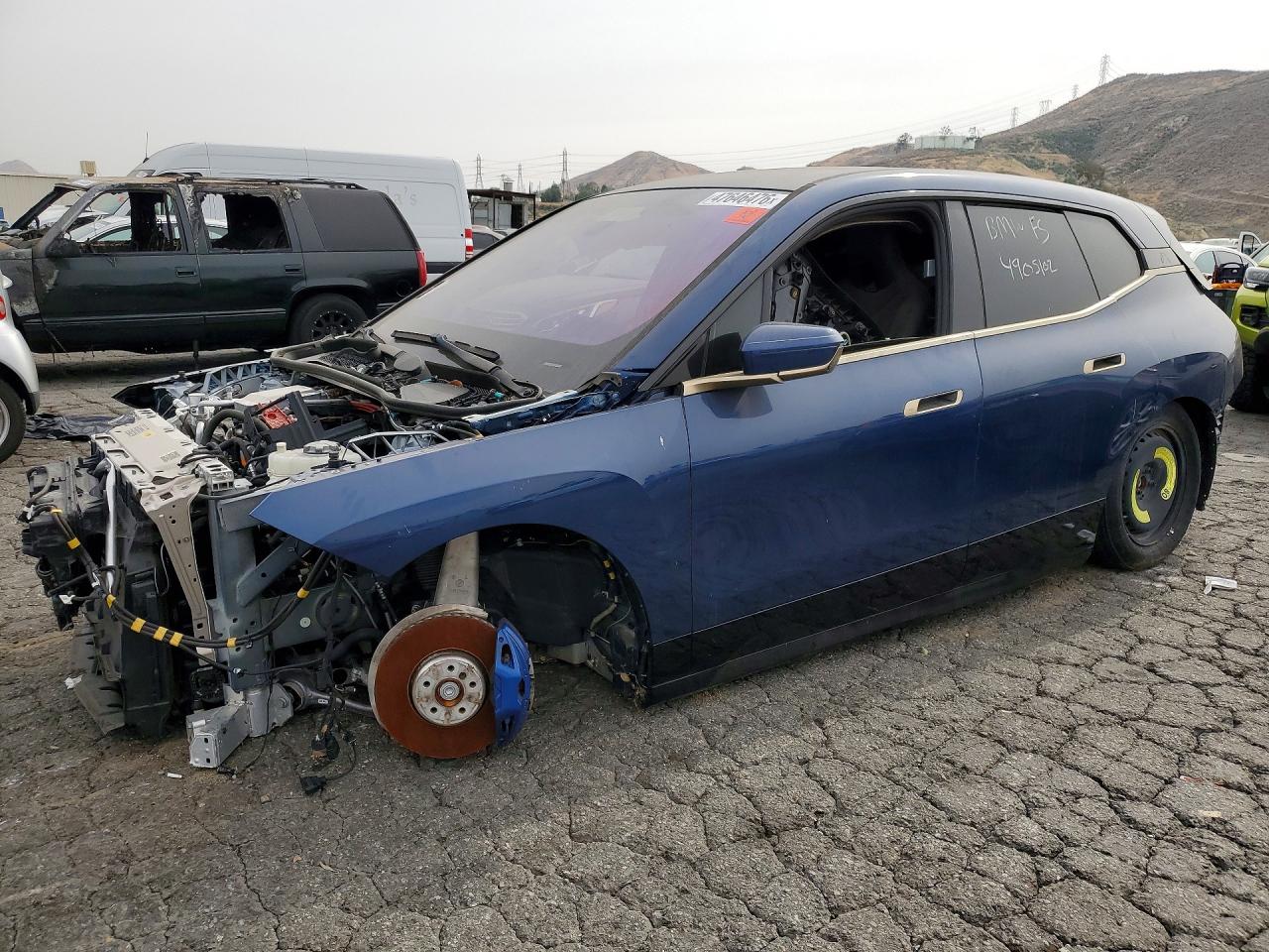 2022 BMW iX xDrive50, VIN WB523CF07NCJ77154 — Stripped
