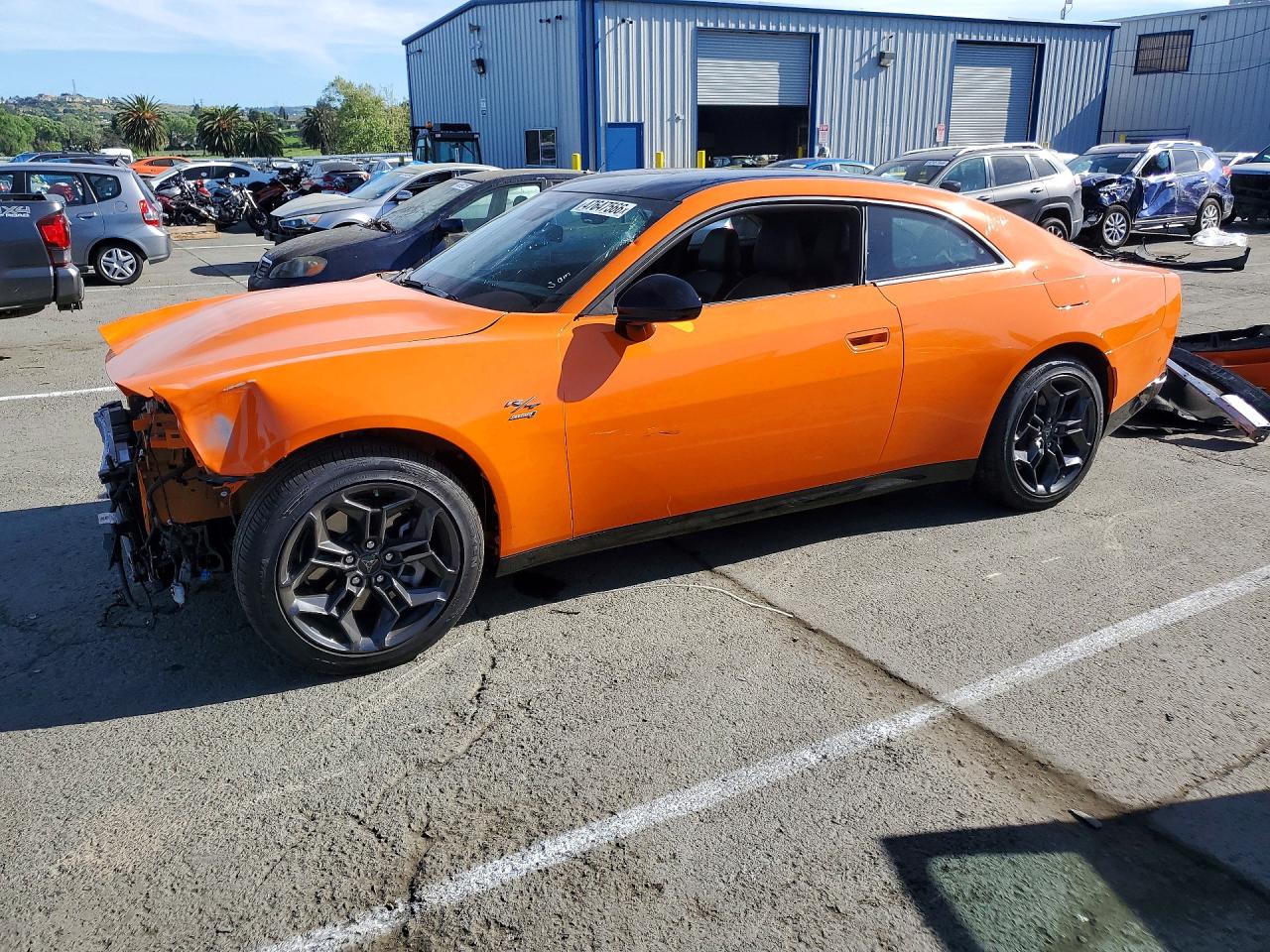 2025 Dodge Charger R/T, VIN 2C3CDBCK0SR542965 — Auction photo
