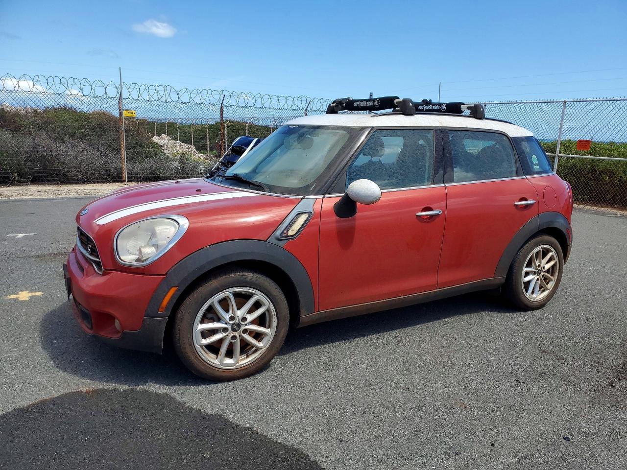 2015 MINI Countryman S, VIN WMWZC3C55FWT02653 — Water / flood