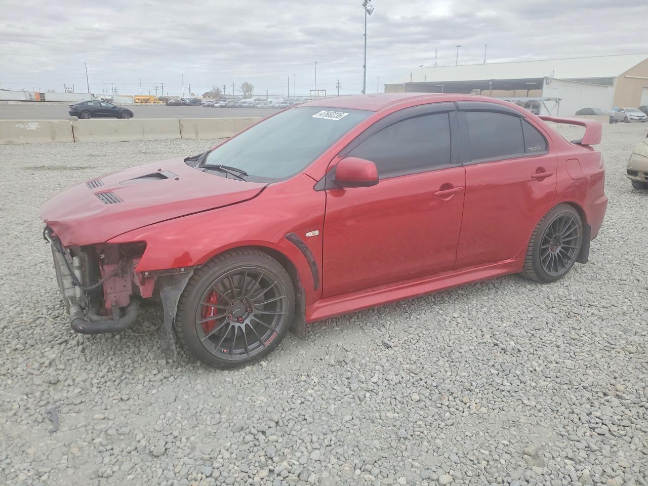 2013 Mitsubishi Lancer Evolution GSR, VIN JA32W8FV0DU021985 — Front end