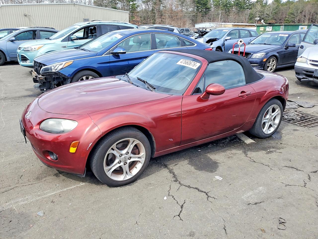 2006 Mazda MX-5 Miata Touring, VIN JM1NC25F860106355 — Normal wear