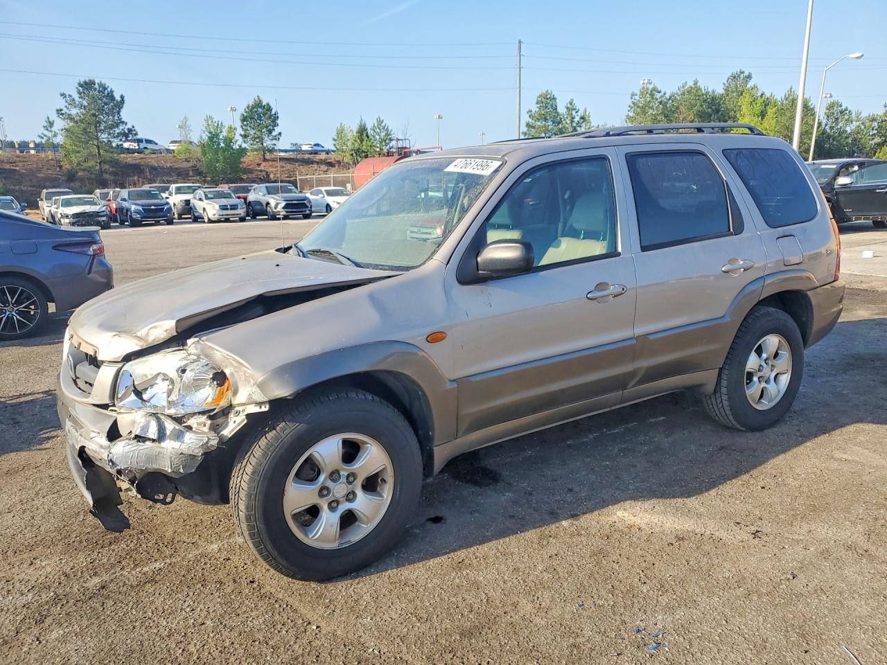 2002 Mazda Tribute LX, VIN 4F2YU08152KM30604 — Перед