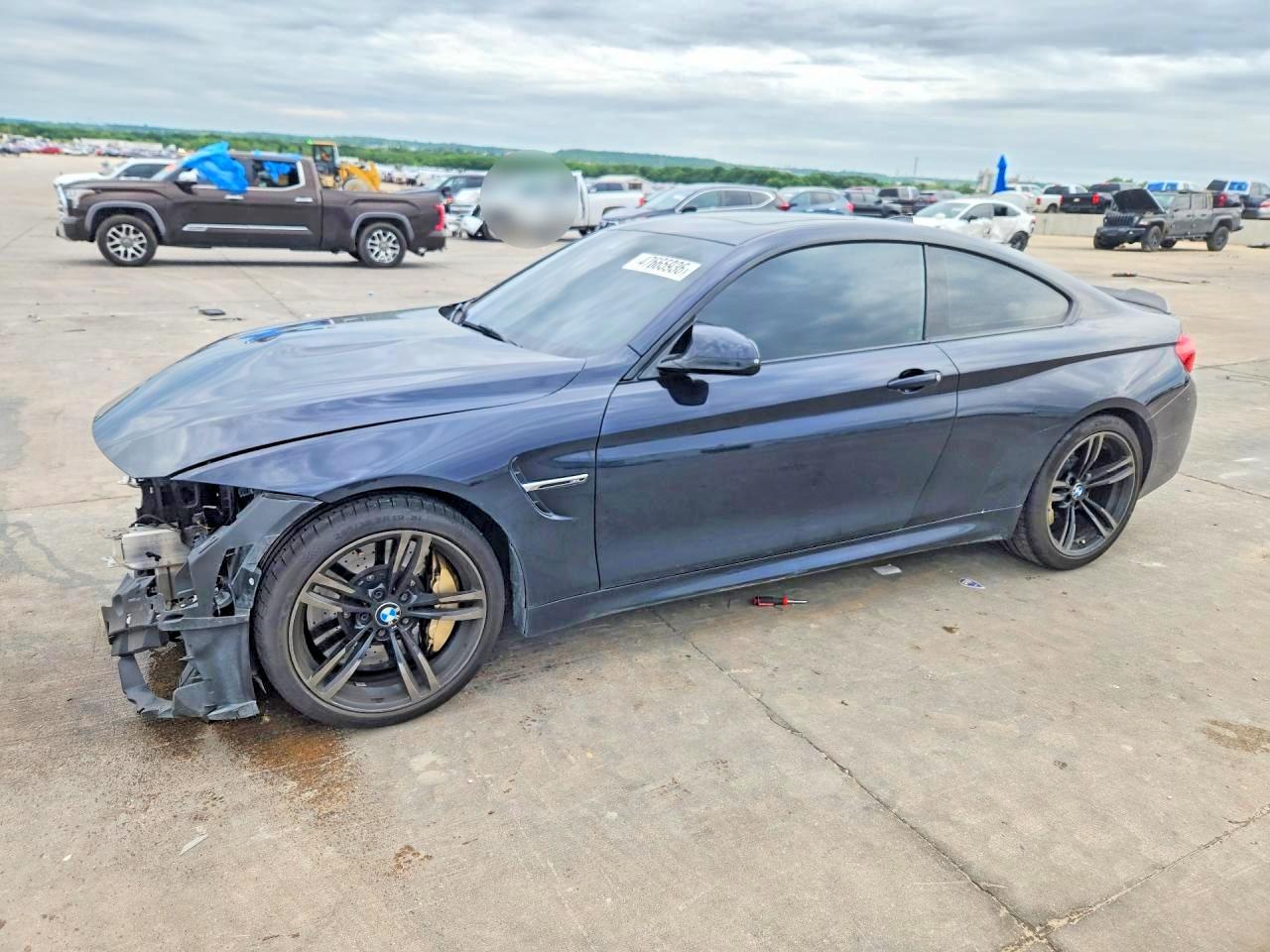 2018 BMW M4, VIN WBS4Y9C59JAA92304 — Front end