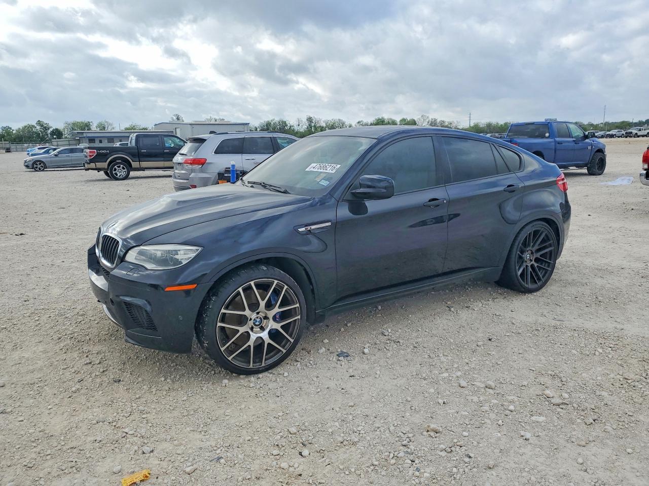 2014 BMW X6 M, VIN 5YMGZ0C50E0C40274 — Minor dents and scratches