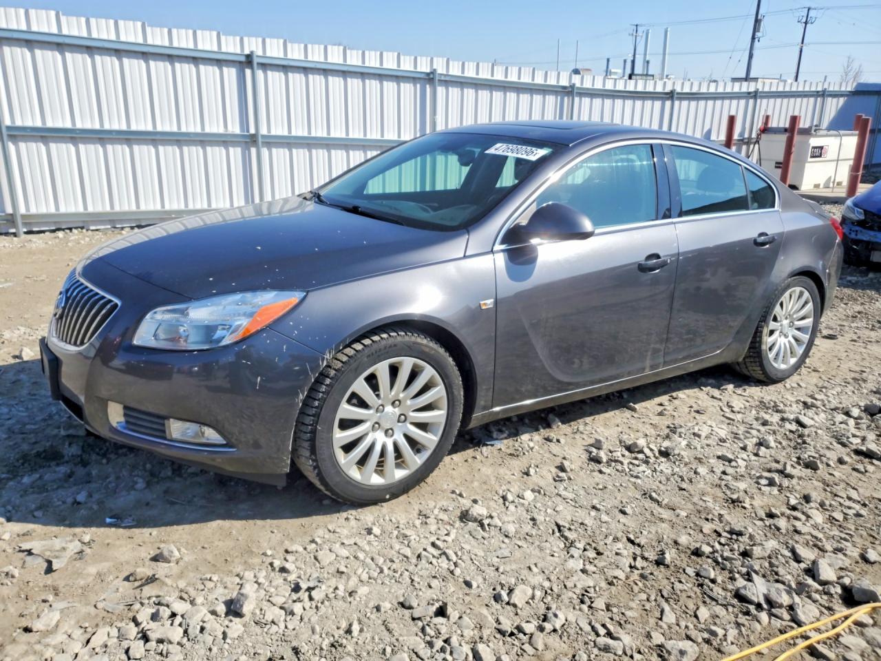 2011 Buick Regal CXL RL4, VIN W04GS5EC1B1073023 — Roof