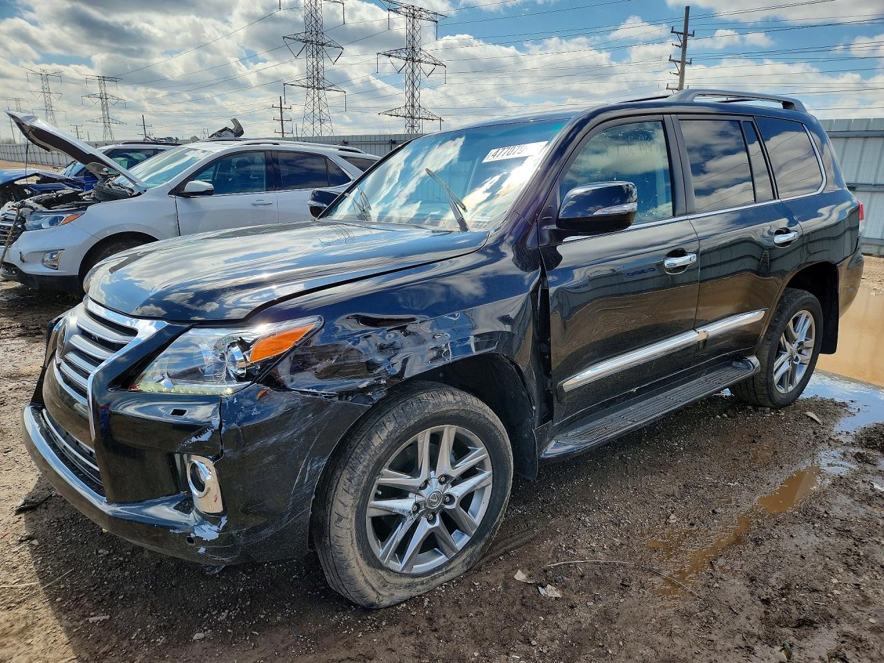 2015 Lexus LX 570, VIN JTJHY7AX7F4164134 — Front end