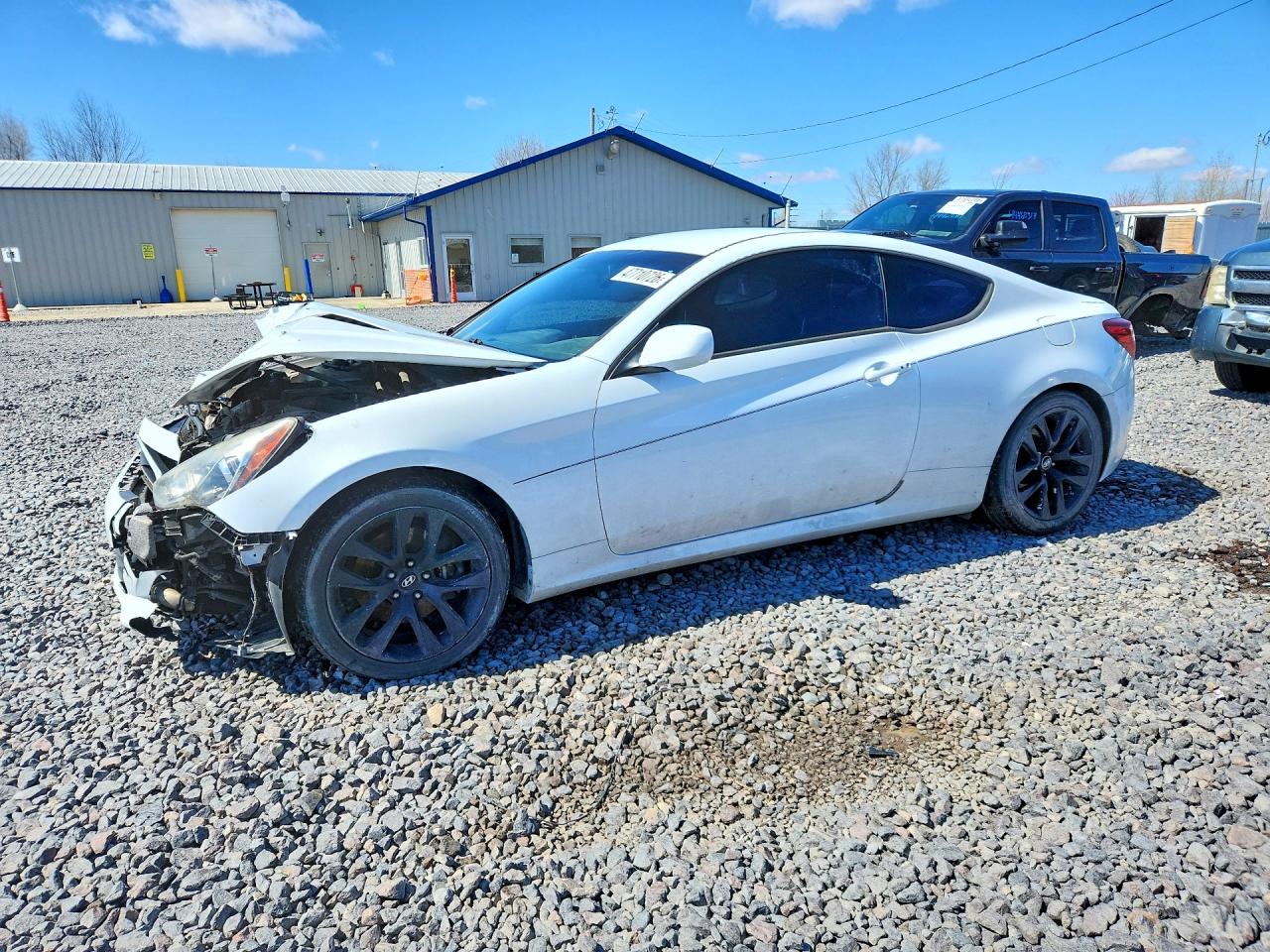 2014 Hyundai Genesis Coupe 2.0T, VIN KMHHT6KD2EU120553 — Front end