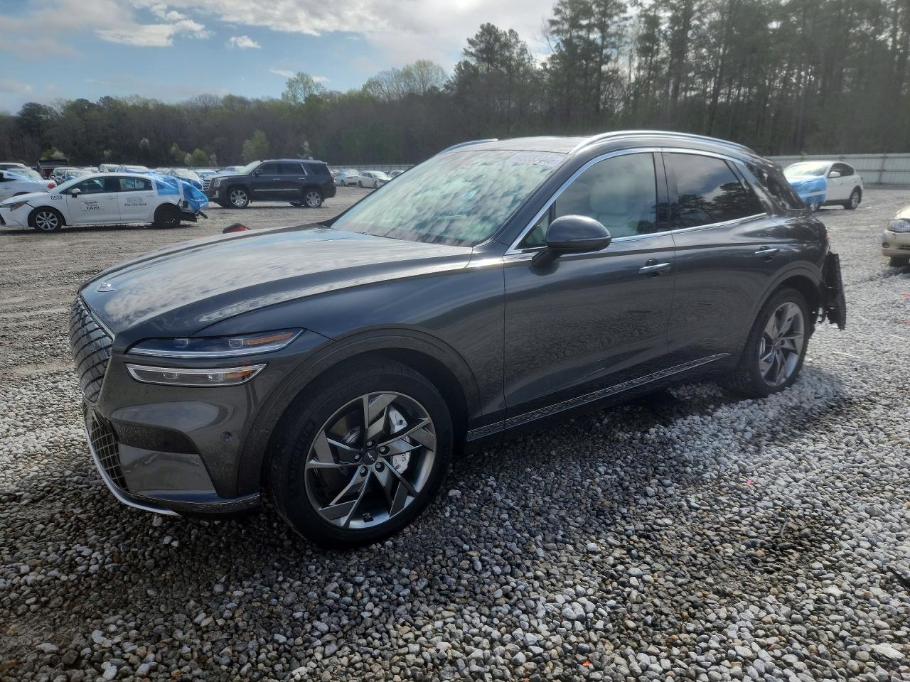 2024 Genesis GV70 Advanced, VIN 5NMMCET13RH001716 — Rear end