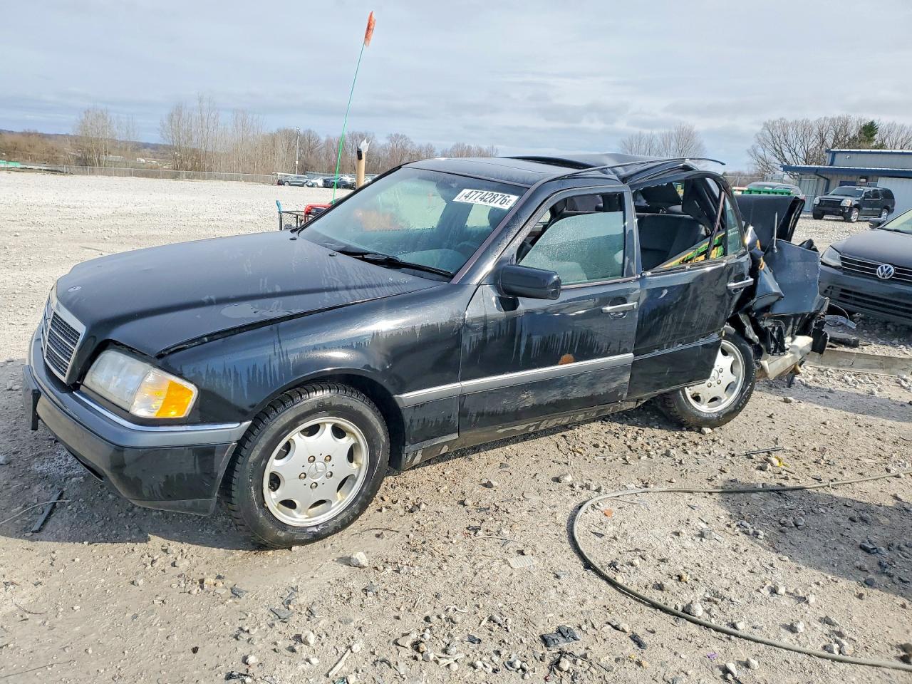 1997 Mercedes-Benz C 230/260/280/320, VIN WDBHA28EXVF478814 — Hail