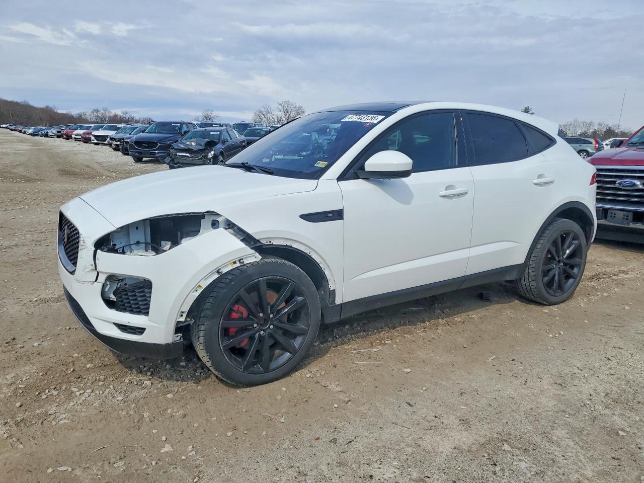 2019 Jaguar E-Pace SE, VIN SADFP2FX6K1Z63993 — Front end
