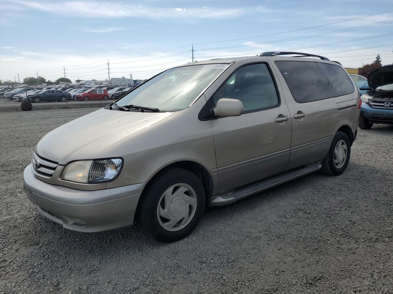 2001 Toyota Sienna LE, VIN 4T3ZF13C81U354542 — Зад