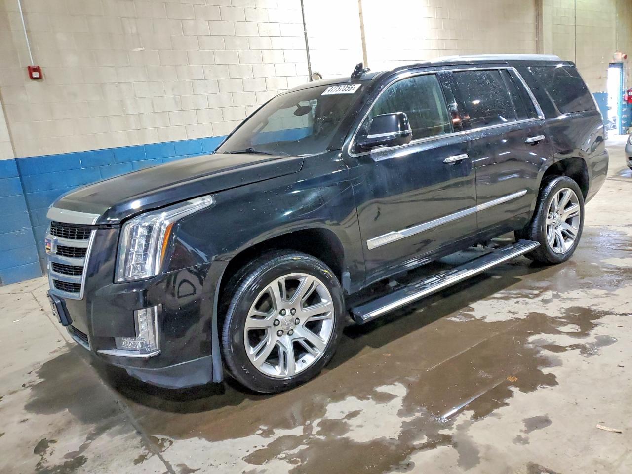 2015 Cadillac Escalade Premium, VIN 1GYS4NKJ1FR591292 — Undercarriage