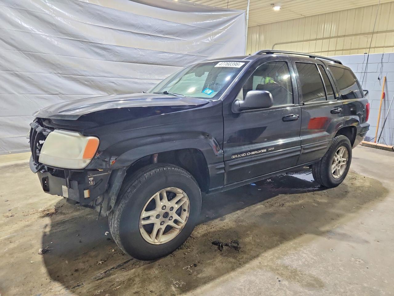 2004 Jeep Grand Cherokee Limited, VIN 1J4GW58J44C138176 — Front end