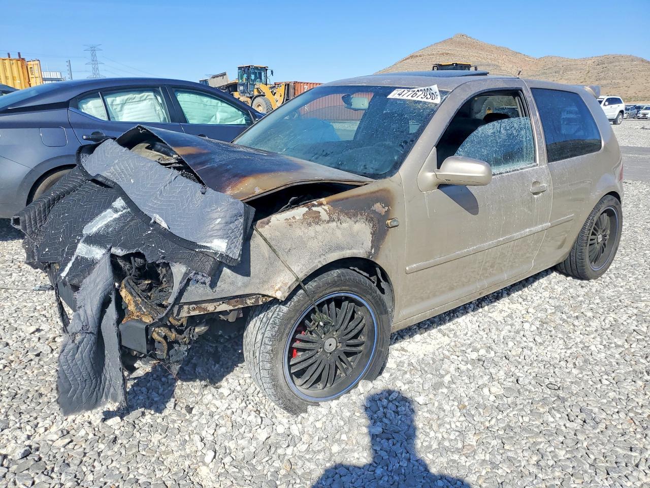 2001 Volkswagen Golf GTI, VIN WVWPG21J81W192375 — Engine fire
