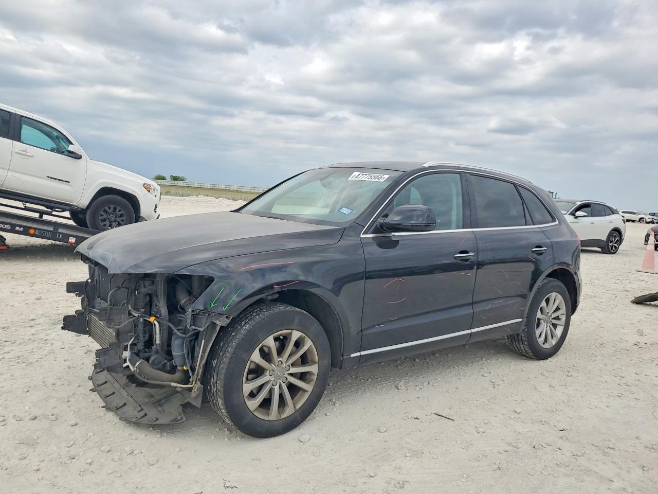 2016 Audi Q5 Premium, VIN WA1C2AFP3GA036779 — Front end