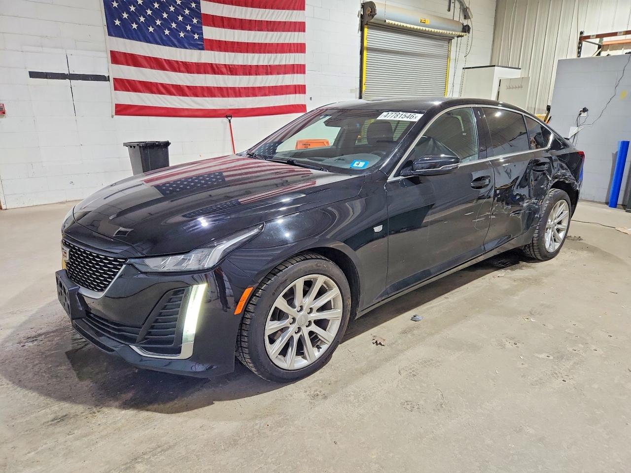 2022 Cadillac CT5 Luxury, VIN 1G6DS5RK8N0121933 — Rear end