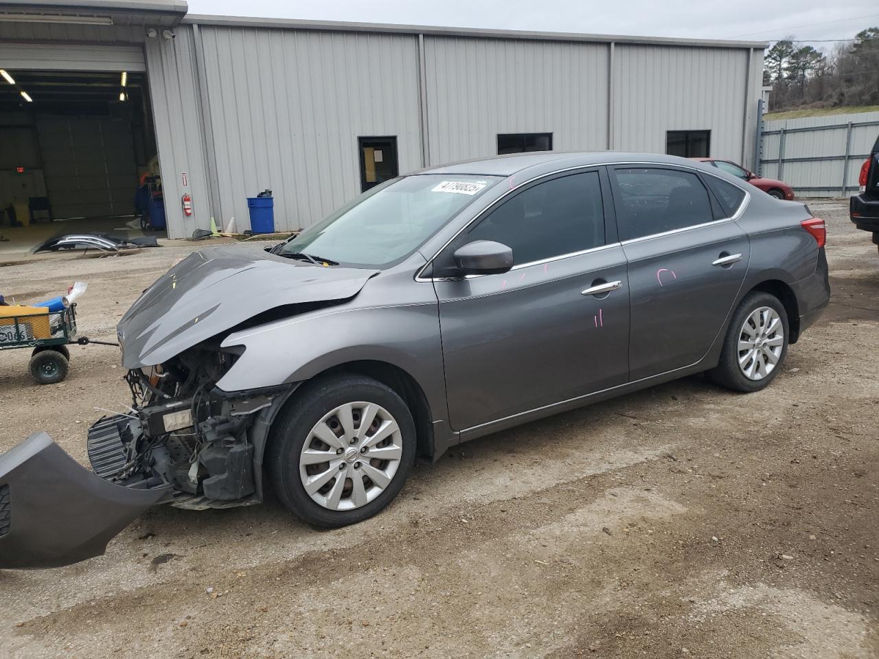 2016 Nissan Sentra S, VIN 3N1AB7AP7GY242533 — Front end