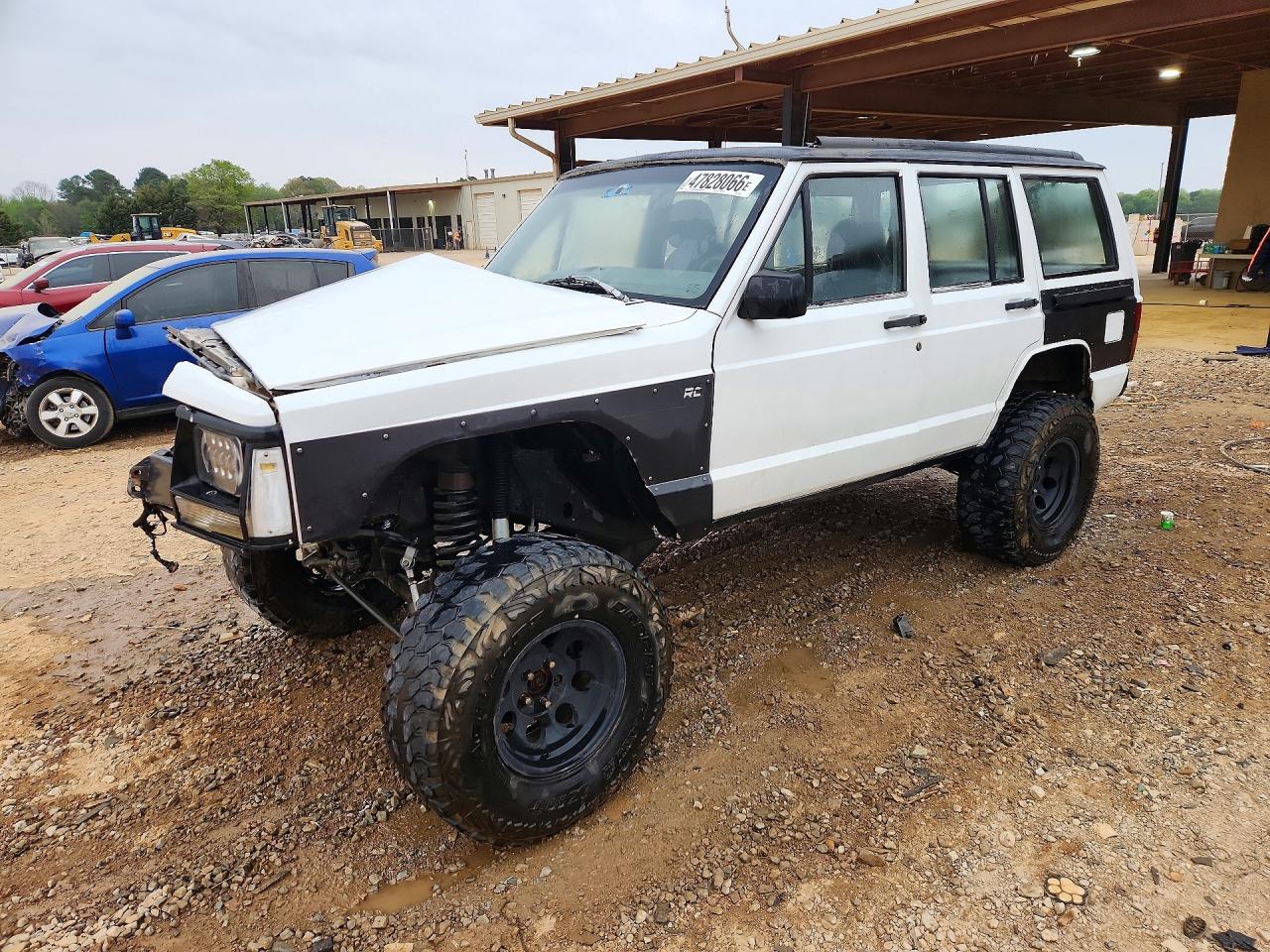 1993 Jeep Cherokee Country, VIN 1J4FJ78S6PL596501 — Front end
