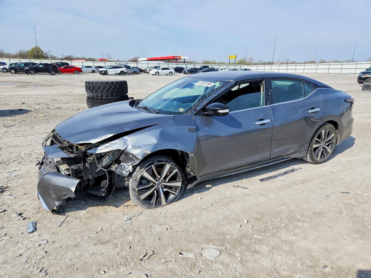 2020 Nissan Maxima SV, VIN 1N4AA6CVXLC372238 — Side