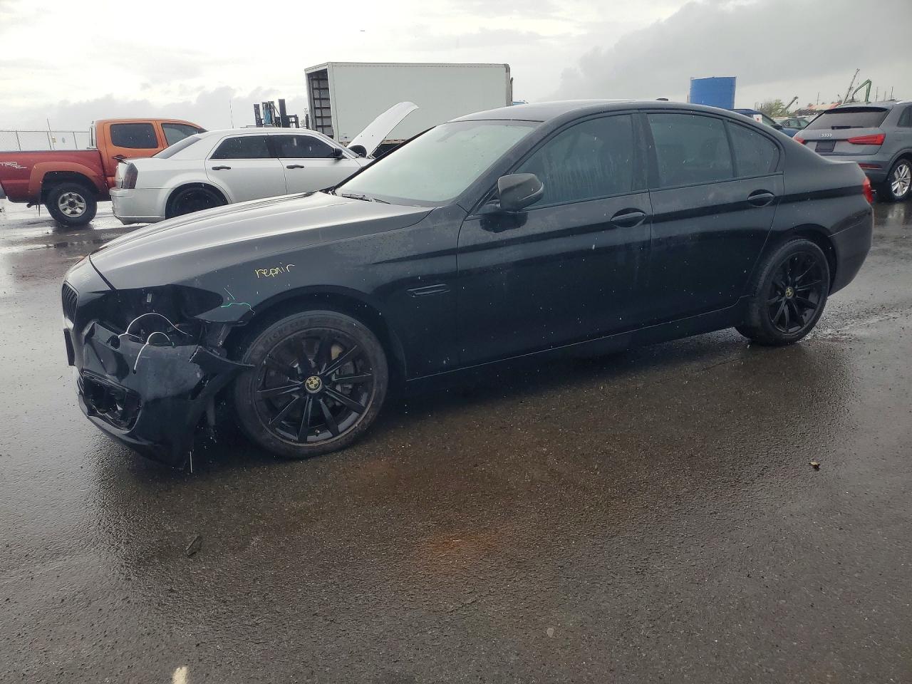2014 BMW 5 Series 535i, VIN WBA5B1C55ED475878 — Front end