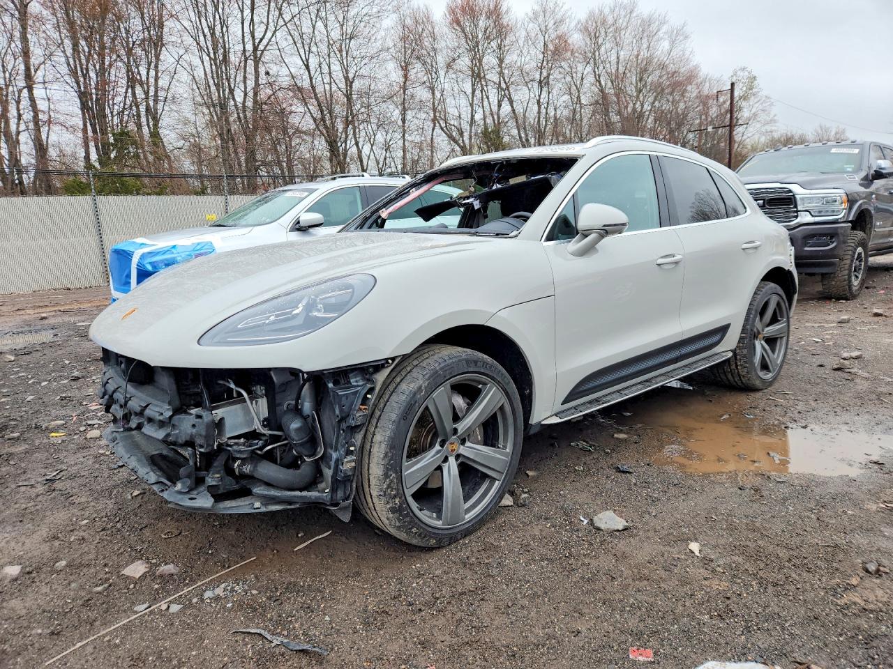 2022 Porsche Macan, VIN WP1AA2A54NLB12246 — Stripped