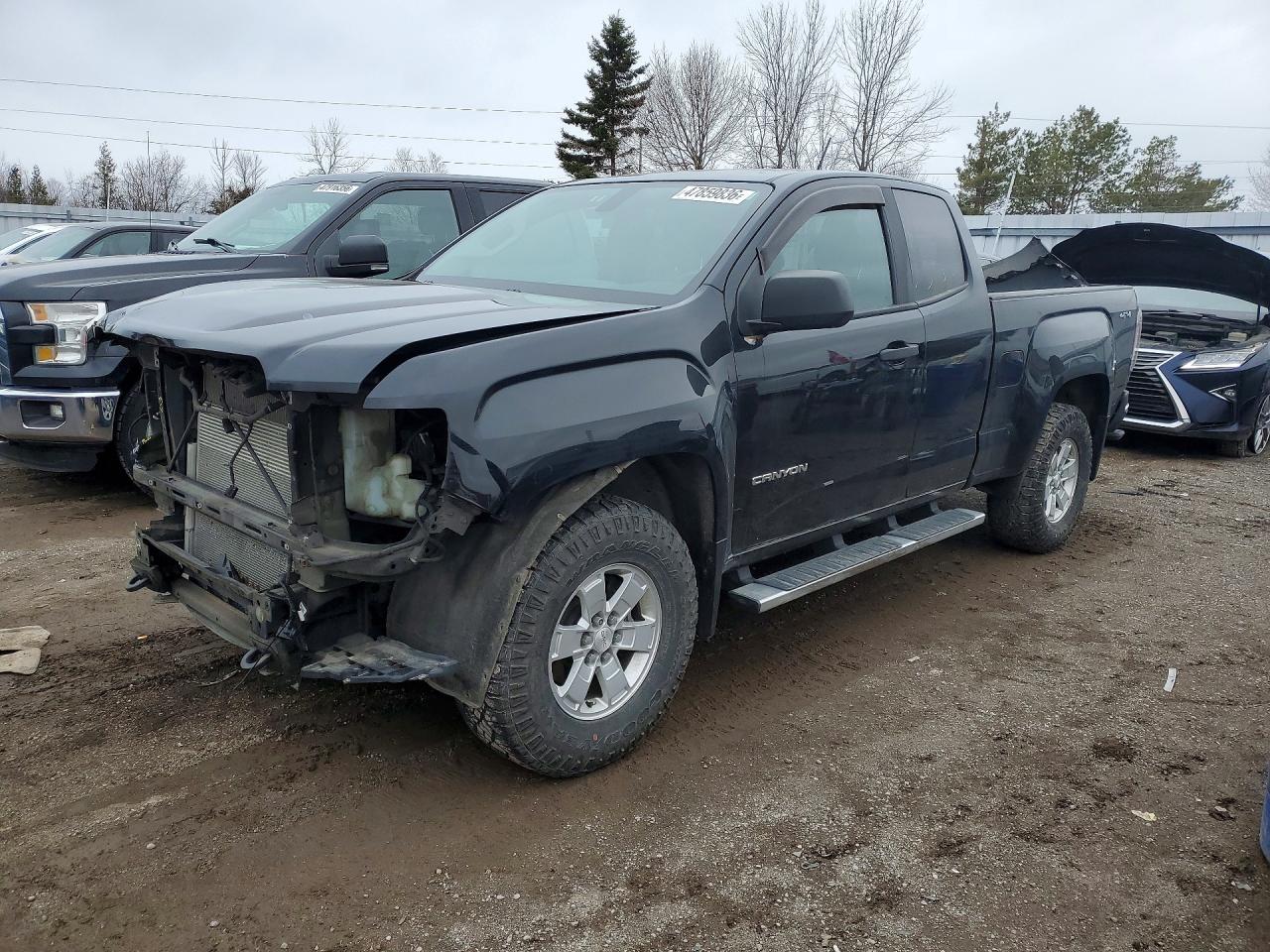 2015 GMC Canyon, VIN 1GTH6AE31F1160322 — Front end
